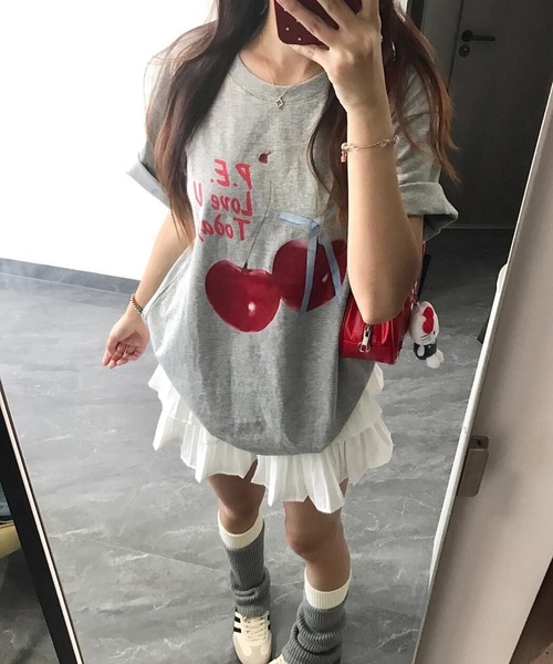 HALEY PESCA（ヘーリーペスカ）の「HALEY PESCA/チェリープリント　半袖　オーバーTシャツ（Tシャツ/カットソー・レディース・グレー/ホワイト・SMALL/MEDIUM）」の11枚目の写真
