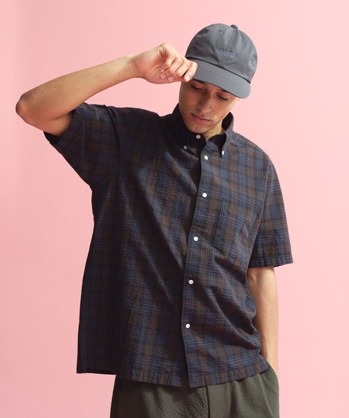 MACKINTOSH PHILOSOPHY(マッキントッシュ フィロソフィー)の「空羽サッカーチェック 半袖ボタンダウンシャツ(シャツ/ブラウス・メンズ・チャコールグレー/ブルー系その他7・38/40)」の2枚目の写真