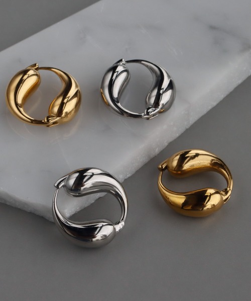 abaskdesign(アバスクデザイン)の「金属アレルギー対応 ボリュームフープピアス(ピアス(両耳用)・レディース・シルバー/ゴールド・FREE)」の15枚目の写真