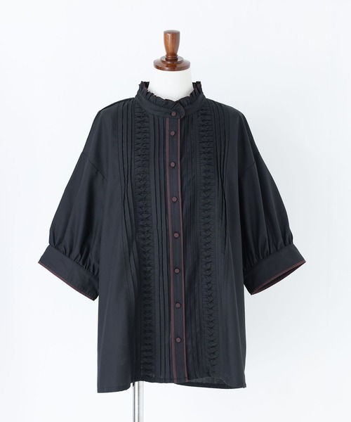 somari imagination（ソマリ イマジネーション）の「『ピンタック配色パイピングブラウス』（シャツ/ブラウス・レディース・ブルー/ブラック・2/1）」の22枚目の写真