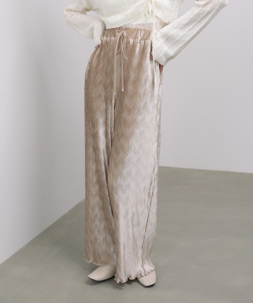 Bab(バブ)の「【S・Mサイズ展開】ベロアウェーブプリーツイージーパンツ(その他パンツ・レディース・ブラック/グレイッシュベージュ/ブラウン・S/M)」の10枚目の写真