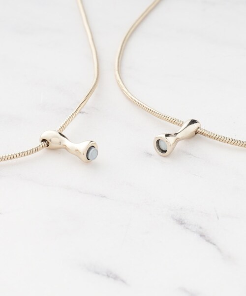 SHOO・LA・RUE（シューラルー）の「◆【マグネット】チェーンネックレス（ネックレス・レディース・ゴールド/ダークブラウン/シルバー・00）」の5枚目の写真