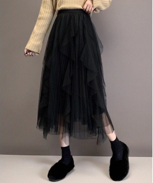 cammie(キャミー)の「ランダムチュールフレアスカート(スカート・レディース・アイボリー/ブラック・MEDIUM/LARGE)」の4枚目の写真