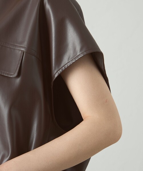 CAST:（キャストコロン）の「【着回し抜群】レザーライクジレ（ベスト・レディース・ブラック/ブラウン系その他5・S/M）」の16枚目の写真