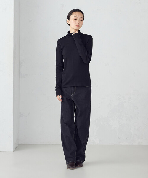 COMME CA ISM(コムサイズム)の「吸湿発熱 ハイネックTシャツ(Tシャツ/カットソー・レディース・ネイビー/ホワイト/ブラック/グレー・MEDIUM/LARGE)」の14枚目の写真