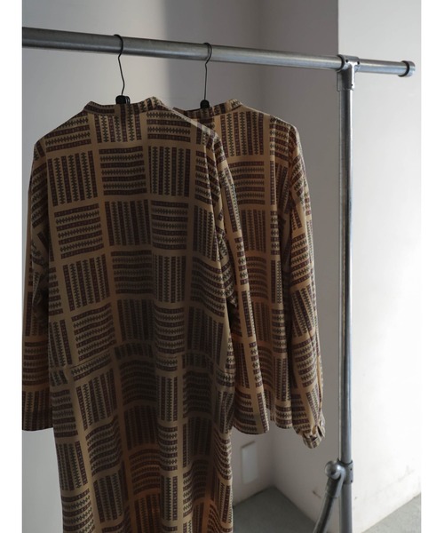 予約】ヴィンテージスカーフPT スタンドネックワンピース（ワンピース