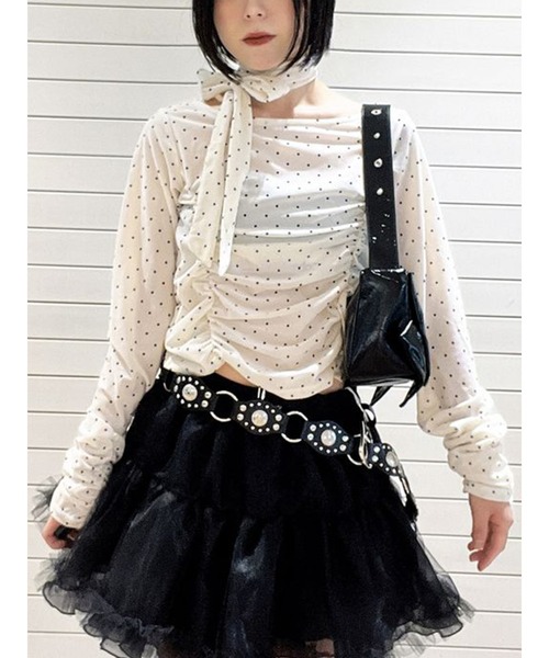 jouetie(ジュエティ)の「シアーベロアチョーカートップス(Tシャツ/カットソー・レディース・アイボリー/ブラック/レッド・MEDIUM)」の2枚目の写真