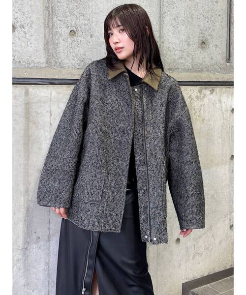 MURUA（ムルーア）の「リバーシブルミドルコート（テーラードジャケット・レディース・ブラウン/カーキ・FREE）」の4枚目の写真