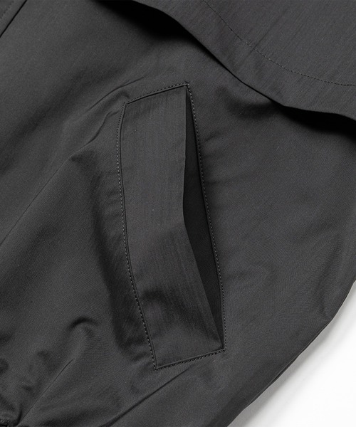 meanswhile(ミーンズワイル)の「Old School Alpinix Windbreaker(その他アウター・メンズ・チャコール/ブラック・2(M)/4(XL))」の8枚目の写真