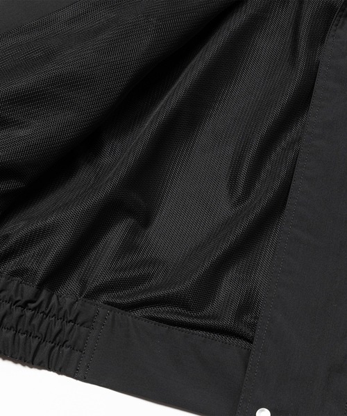 meanswhile(ミーンズワイル)の「Old School Alpinix Windbreaker(その他アウター・メンズ・チャコール/ブラック・2(M)/4(XL))」の19枚目の写真