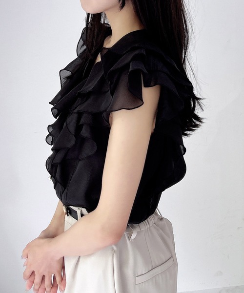 INGNI（イング）の「フリルシアーノースリブラウス（シャツ/ブラウス・レディース・ブラック/オフホワイト/サックスブルー・M）」の13枚目の写真