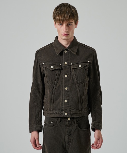 NVRFRGT（ネヴァーフォーゲット）の「【NVRFRGT】3D TRUCKER JACKET（デニムジャケット・メンズ・ダークブラウン/ダークグレー・1/2）」の16枚目の写真