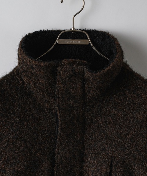 CASPER JOHN（キャスパージョン）の「High neck boucle blouson