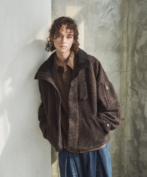 CASPER JOHN（キャスパージョン）の「High neck boucle blouson