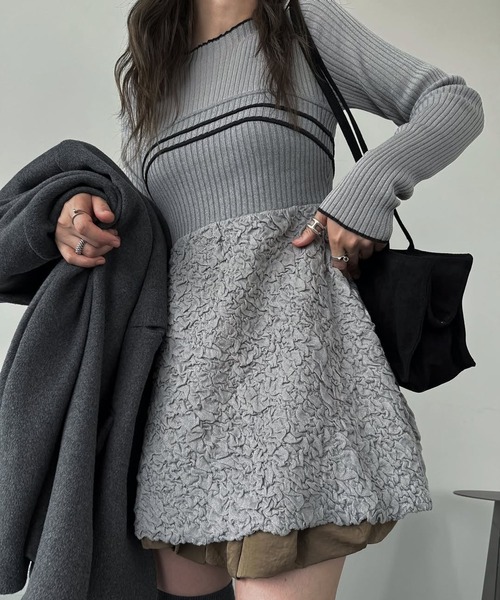 WILLFULLY(ウィルフリー)の「sheer lame peplum blister jacquard knit(ニット/セーター・レディース・ブラウン系その他/ブラック/グレー・FREE)」の2枚目の写真