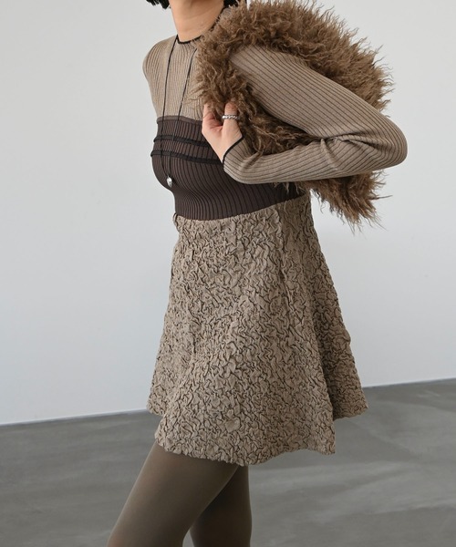 WILLFULLY(ウィルフリー)の「sheer lame peplum blister jacquard knit(ニット/セーター・レディース・ブラウン系その他/ブラック/グレー・FREE)」の12枚目の写真