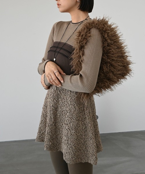 WILLFULLY(ウィルフリー)の「sheer lame peplum blister jacquard knit(ニット/セーター・レディース・ブラウン系その他/ブラック/グレー・FREE)」の13枚目の写真