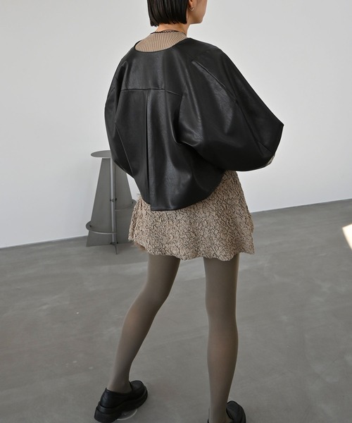 WILLFULLY(ウィルフリー)の「sheer lame peplum blister jacquard knit(ニット/セーター・レディース・ブラウン系その他/ブラック/グレー・FREE)」の19枚目の写真