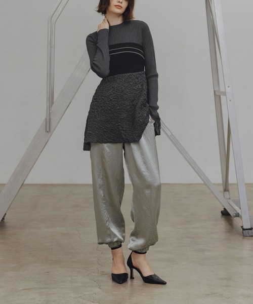 WILLFULLY(ウィルフリー)の「sheer lame peplum blister jacquard knit(ニット/セーター・レディース・ブラウン系その他/ブラック/グレー・FREE)」の22枚目の写真