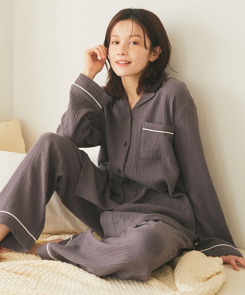 cross marche（クロスマルシェ）の「【LAFUKU/ラフク】パイピングデザインダブルガーゼパジャマ綿100％《上下セット》（ルームウェア/パジャマ・レディース・アイボリー/ベージュ/チャコール・LL/L/M）」の4枚目の写真