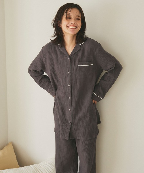 cross marche（クロスマルシェ）の「【LAFUKU/ラフク】パイピングデザインダブルガーゼパジャマ綿100％《上下セット》（ルームウェア/パジャマ・レディース・アイボリー/ベージュ/チャコール・LL/L/M）」の21枚目の写真