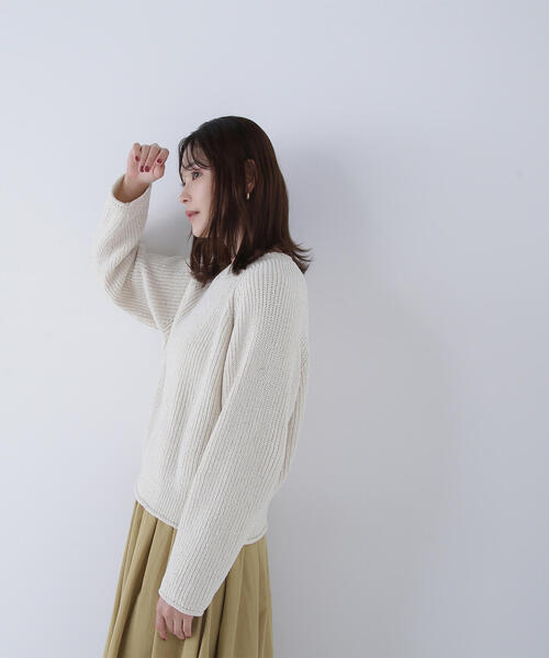 NATURAL BEAUTY BASIC（ナチュラルビューティーベーシック）の「◇スパンコールモールニット（ニット/セーター・レディース・ネイビー/オフホワイト/ブルー・FREE）」の5枚目の写真