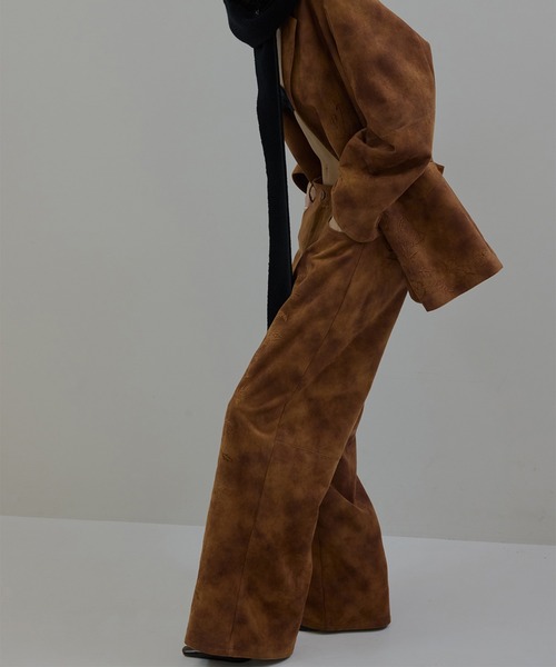 セール】SYNTHETIC SUEDE EMBROIDERY PANTS（その他パンツ）｜Ameri
