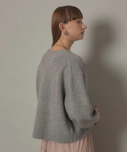 CADUNE（カデュネ）の「アクア深Vニット（ニット/セーター）」 - WEAR