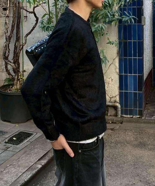 Chikashitsu +(チカシツプラス)の「【Chikashitsu +】henley neck hairy knit / 【チカシツプラス】ヘンリーネックヘアリー長袖ニット(ニット/セーター・メンズ・アイボリー/グレー/ベージュ/ブラック/ネイビー・ONE SIZE)」の17枚目の写真
