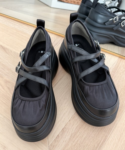 WEGO(ウィゴー)の「WEGO/2way厚底ストラップシューズ(ドレスシューズ・レディース・シルバー/ブラック・SMALL/MEDIUM/LARGE)」の17枚目の写真