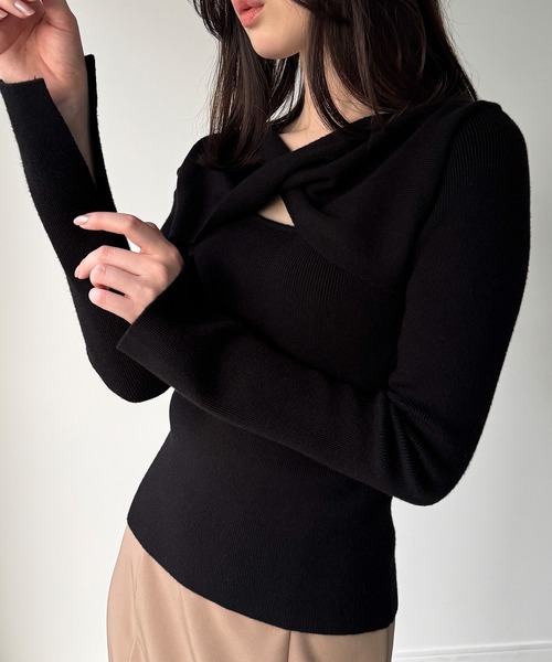 junoah(ジュノア)の「クロスドレープニットトップス(ニット/セーター・レディース・モカ/ブラック/アイボリー・MEDIUM/LARGE)」の7枚目の写真