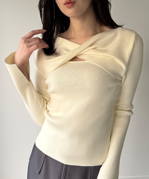 junoah(ジュノア)の「クロスドレープニットトップス(ニット/セーター・レディース・モカ/ブラック/アイボリー・MEDIUM/LARGE)」の13枚目の写真