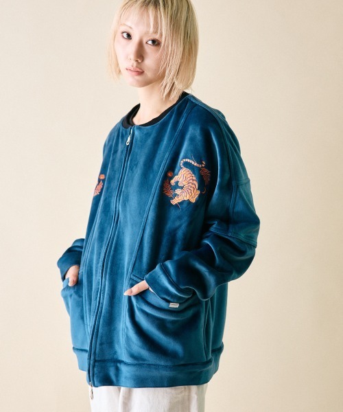 rehacer（レアセル）の「rehacer :  Dolman Wide Souvenir Jacket / ドルマンスリーブワイド スーベニア ジャケット（スカジャン・レディース・ブルー/ブラック・SMALL/X-LARGE/LARGE）」の9枚目の写真