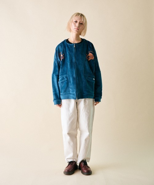 rehacer（レアセル）の「rehacer :  Dolman Wide Souvenir Jacket / ドルマンスリーブワイド スーベニア ジャケット（スカジャン・レディース・ブルー/ブラック・SMALL/X-LARGE/LARGE）」の13枚目の写真