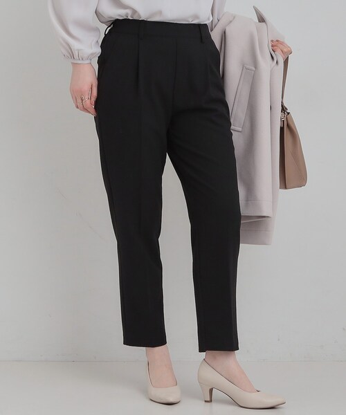 SHOO・LA・RUE（シューラルー）の「【洗濯機可/S-LL】美脚見え あったか裏起毛 テーパードパンツ（その他パンツ・レディース・ブラウン系/オフホワイト/ブラック/グレー系1/レッド系1・03/04/02/01）」の2枚目の写真