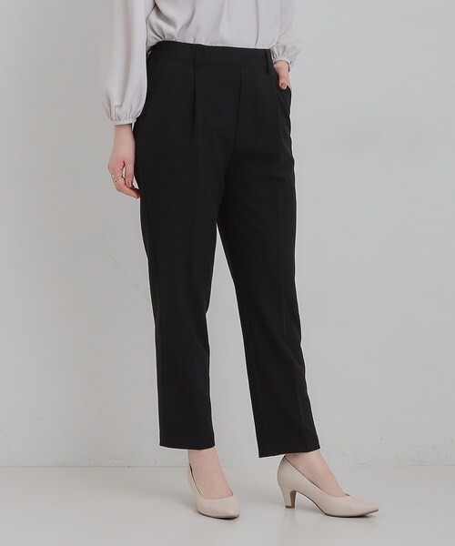 SHOO・LA・RUE（シューラルー）の「【洗濯機可/S-LL】美脚見え あったか裏起毛 テーパードパンツ（その他パンツ・レディース・ブラウン系/オフホワイト/ブラック/グレー系1/レッド系1・03/04/02/01）」の17枚目の写真