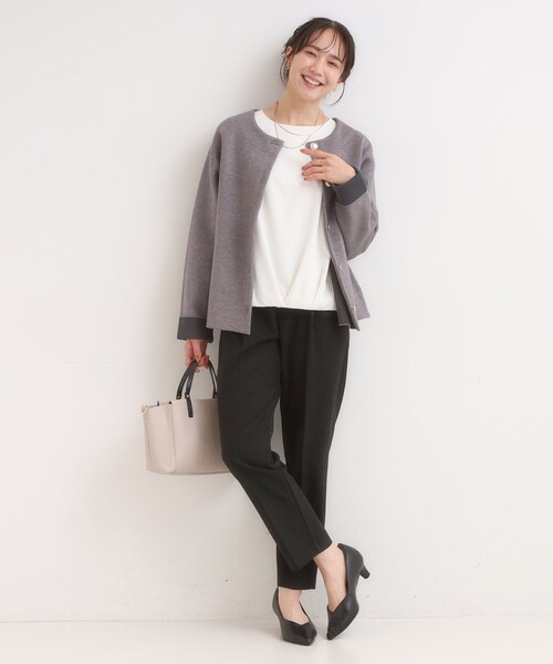 SHOO・LA・RUE（シューラルー）の「【洗濯機可/S-LL】美脚見え あったか裏起毛 テーパードパンツ（その他パンツ・レディース・ブラウン系/オフホワイト/ブラック/グレー系1/レッド系1・03/04/02/01）」の6枚目の写真