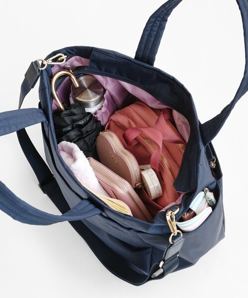 TOCCA（トッカ）の「TRAVERSA MOTHERS TOTE マザーズバッグ（トートバッグ・レディース・ネイビー系/ブラック系/ライトグレー系・F）」の9枚目の写真