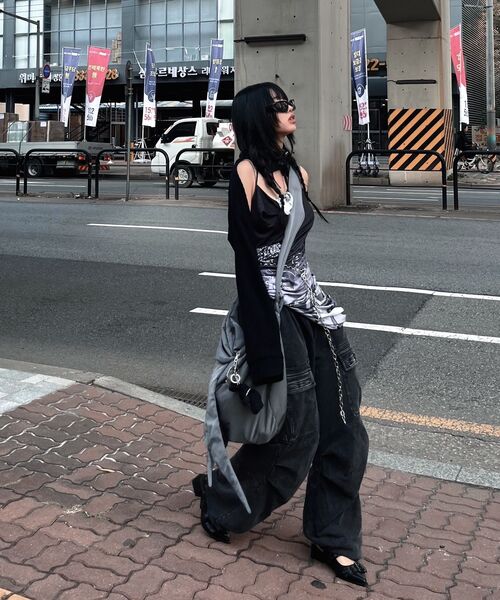 DNSR(ディーエヌエスアール)の「スノーダイングカーゴスウェットパンツ(スウェットパンツ・メンズ・その他・SMALL/MEDIUM/LARGE)」の22枚目の写真