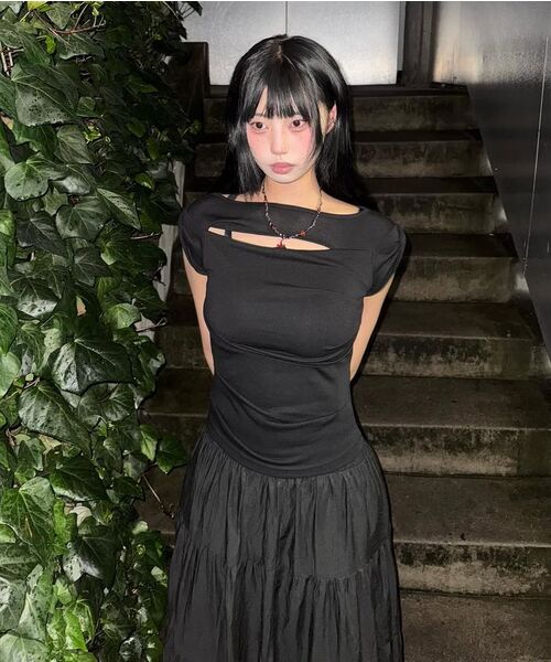 FLAREUP(フレアアップ)の「アシンメトリードレープロールアップTシャツ(FL-165_グレー)(Tシャツ/カットソー・レディース・グレー・OS)」の21枚目の写真