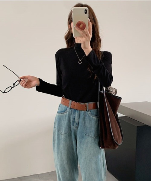 gossip!ロサンゼルス(ゴシップロサンゼルス)の「ハイネックプレーンカットソー(Tシャツ/カットソー・レディース・オフホワイト/ブラック/ライトグレー・FREE)」の9枚目の写真