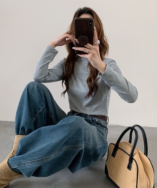 gossip!ロサンゼルス(ゴシップロサンゼルス)の「ハイネックプレーンカットソー(Tシャツ/カットソー・レディース・オフホワイト/ブラック/ライトグレー・FREE)」の11枚目の写真