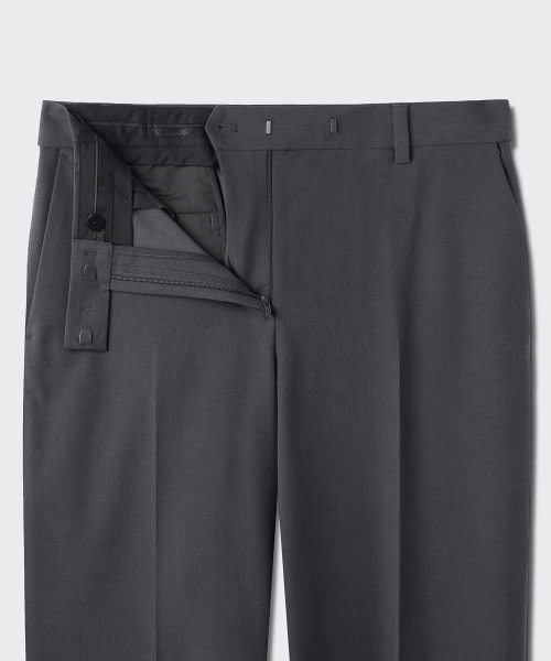MUSINSA STANDARD WOMAN（ムシンサスタンダードウーマン）の「ウィメンズスリムストレートヒドゥンバンディング10部スラックス[グレー]（スラックス・レディース・その他・34/32/30/31/24/25/26/27/28/29）」の3枚目の写真