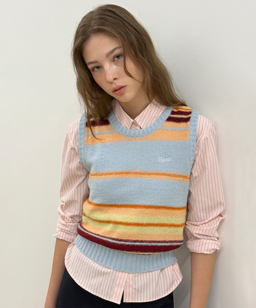 SINOON（シヌーン）の「Sinoon Mix Stripe Knit Vest (Blue Mix)（ニット/セーター・レディース・ブルー・FREE）」の3枚目の写真
