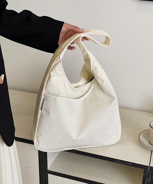 Miniministore(ミニミニストア)の「ワンショルダー バッグA4 コーデュロイ(ショルダーバッグ・レディース・グレー/ブラック/アイボリー・FREE)」の6枚目の写真