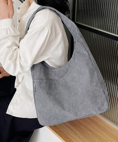 Miniministore(ミニミニストア)の「ワンショルダー バッグA4 コーデュロイ(ショルダーバッグ・レディース・グレー/ブラック/アイボリー・FREE)」の15枚目の写真