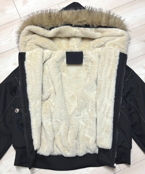 NANEA（ナネア）の「裏ボアファーフーディブルゾン（ブルゾン・レディース・ブラック/カーキ・SMALL/MEDIUM/LARGE/X-LARGE）」の17枚目の写真