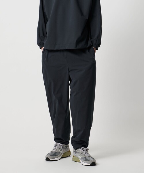 UNITED ARROWS & SONS by DAISUKE OBANA（ユナイテッドアローズアンドサンズバイダイスケオバナ）の「＜D.O UNITED ARROWS BY DAISUKE OBANA＞ TFT WIDE TPD PANTS/イージーパンツ（その他パンツ・メンズ・ダークグリーン/オリーブ/ライトグレー・XL/M/L/S）」の10枚目の写真