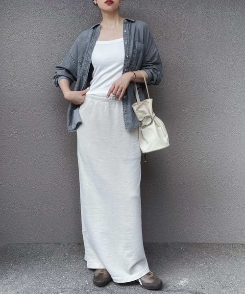 Emma Taylor(エマテイラー)の「【秋に活躍!】シルエット変更可!シアーデニムドロストシャツ(シャツ/ブラウス・レディース・ブルー/グレー・FREE)」の9枚目の写真
