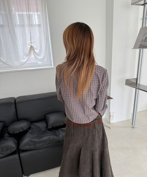 4INT.(フォイント)の「ヴィンティージ チェック 2ポケット ピンタック セミ クロップド シャツ(シャツ/ブラウス・レディース・ネイビー/ブラウン/グレー・FREE)」の12枚目の写真
